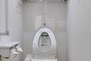 Room - First visit hut (Tokyo)