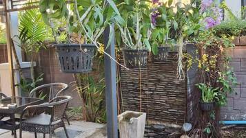 House, 3 Bedrooms, Accessible, Smoking | Garden