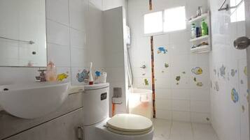 Ferienhaus, 3 Schlafzimmer, barrierefrei, Raucher | Badezimmer