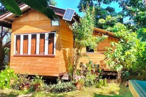 Room - Num Homestay (Mae Tha)