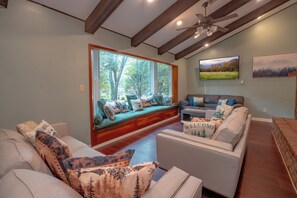 TV, peis og videospill