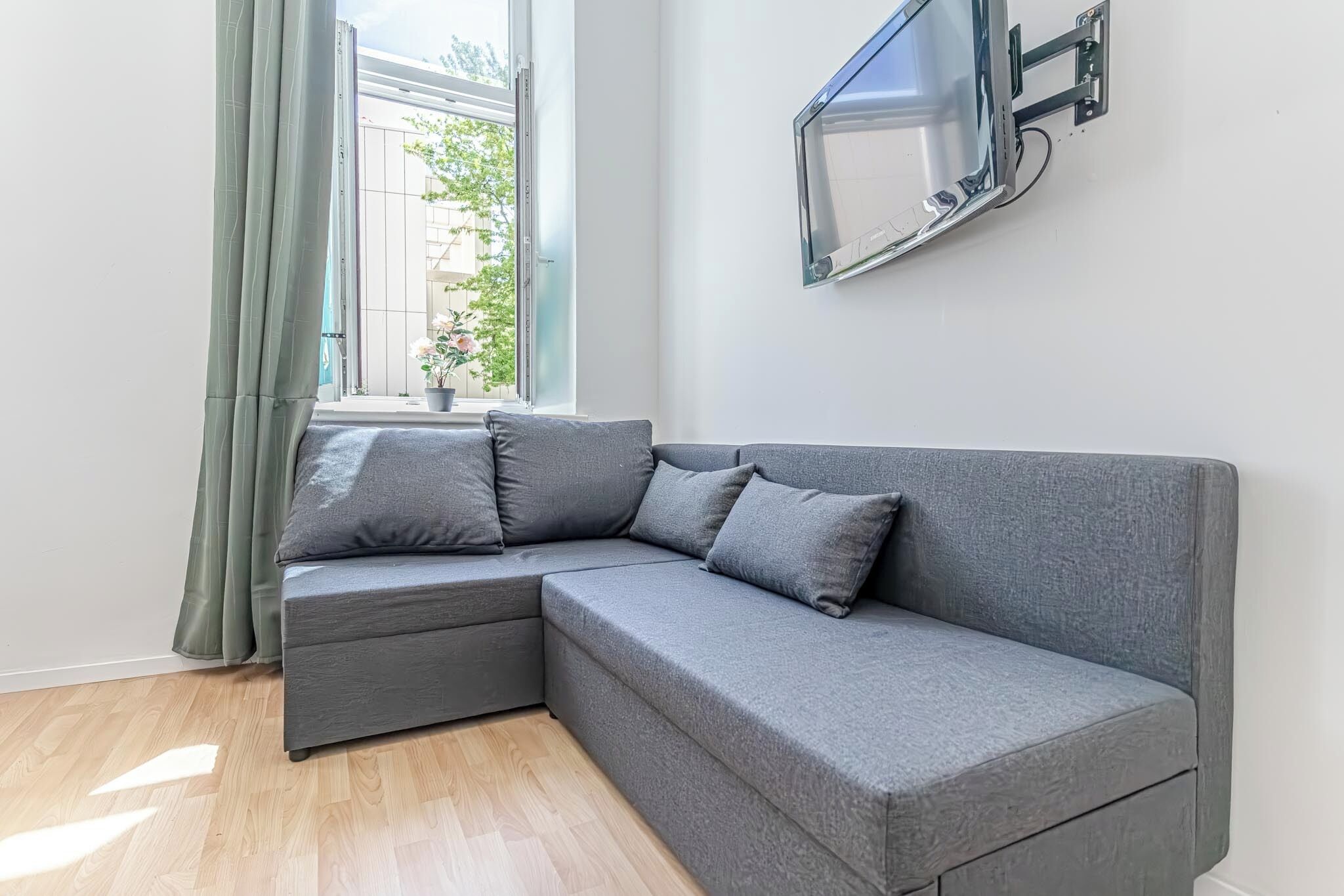 基础公寓 | 熨斗/熨板、免费 WiFi、床单