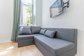 Basic Apartment | Iron/ironing board, free WiFi, bed sheets