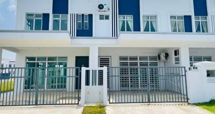 Hello Baby Homestay Dato Onn 28