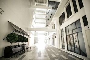Unclassified image, 5 of 66, button - Econest Apartment By The One - Educity Ecobotanic (Gelang Patah)