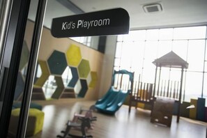 Unclassified image, 2 of 66, button - Econest Apartment By The One - Educity Ecobotanic (Gelang Patah)
