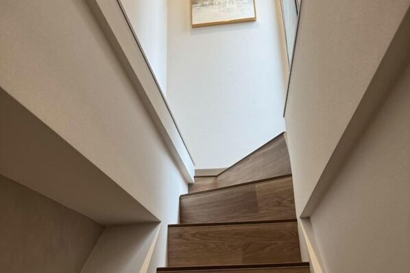 Interior - Mita Villa (Tokyo)