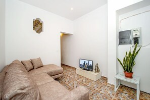 32-Zoll-LED-Fernseher mit Kabelempfang