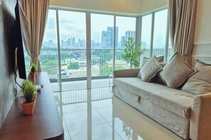 Living area - D3911 Klcc View Private Roof Terrace l 8Pax (Kuala Lumpur)