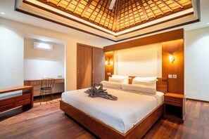Tempat tidur bayi