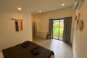 Unclassified image, 4 of 9, button - Sawan villa (Koh Phangan)