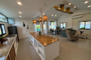 Unclassified image, 4 of 9, button - Sawan villa (Koh Phangan)