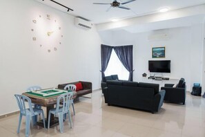 Living area - Secret Garden Homestay (Kuala Selangor)