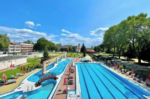 Holiday Beach Budapest Wellness and Conference Hotel