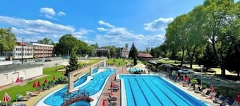 Holiday Beach Budapest Wellness and Conference Hotel
