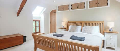 3 間睡房、獨特設計、獨特裝修、免費 Wi-Fi