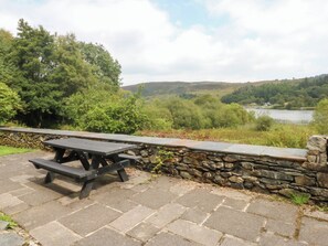 Outdoor dining - Ty Newydd (Trefriw)