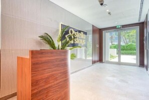 Room - Stella Stays Classy 2Bdr Barari Duplex (Dubai)