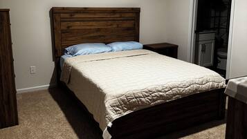 3 slaapkamers, een strijkplank/strijkijzer, gratis wifi