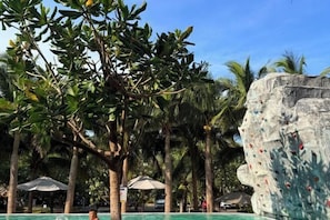 Piscine extérieure