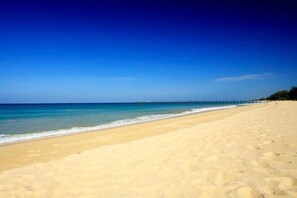 Beach - Villa Malee Sai (Takua Thung)