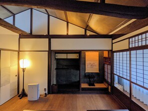 Interior - Kyomachiya Hoshiya (Kyoto)