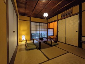 Interior - Kyomachiya Hoshiya (Kyoto)