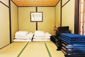 Room - Rakuyado kyotofushimi II (Kyoto)