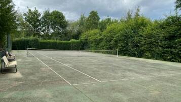 Sports court