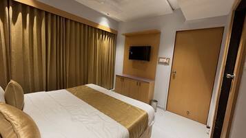 Classic Double Room, City View | Free WiFi