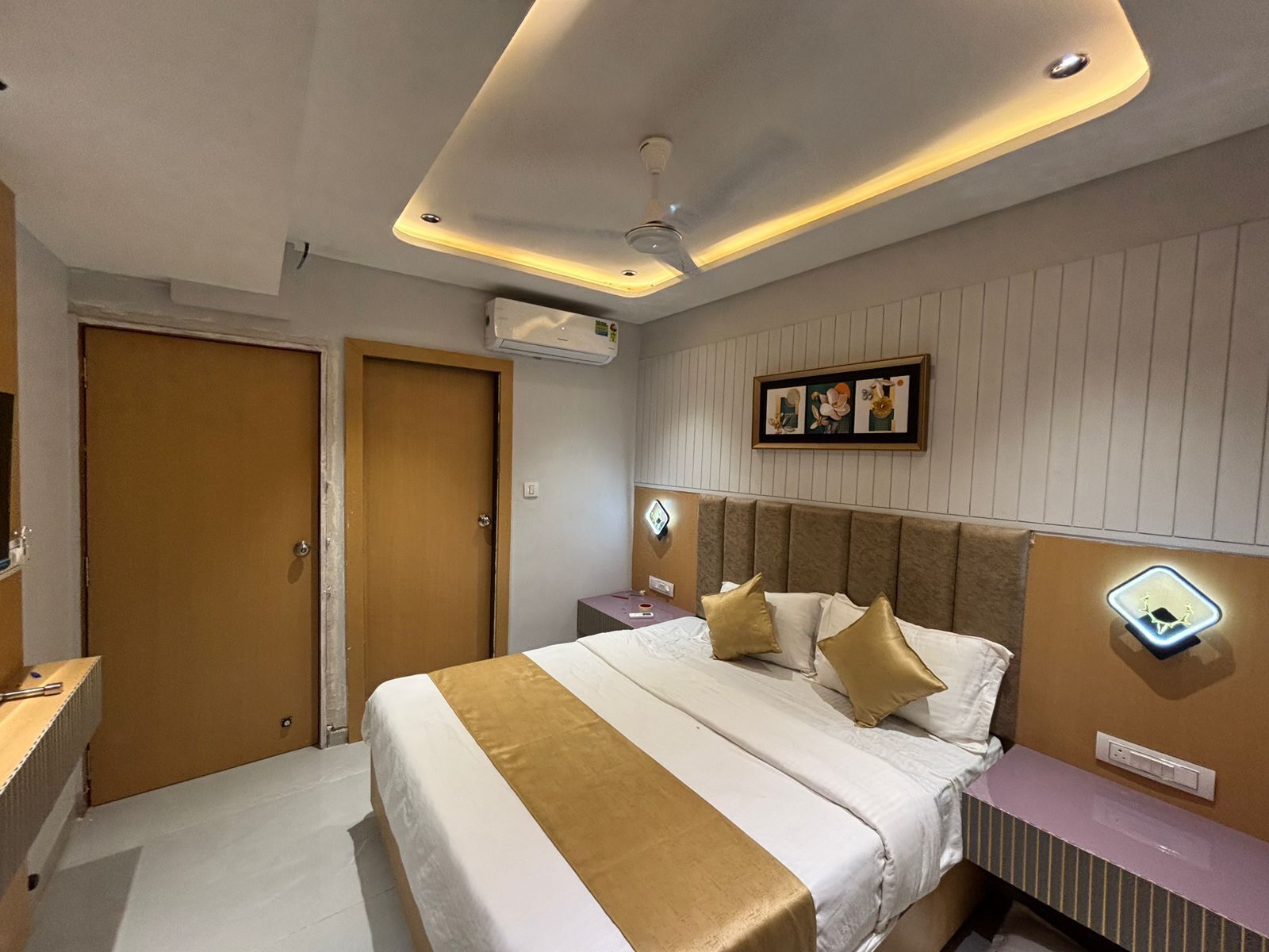 Classic Double Room, City View