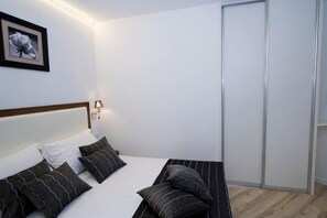 Cots/infant beds - Luxury Apartment Split with pool (Split)