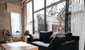 Living area - El Vaso Resort (Tha Mai)