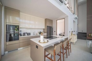 Cots/infant beds - Grand View Residence Villa by NLA (Phuket)