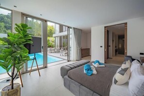 Een strijkplank/strijkijzer, babybedden