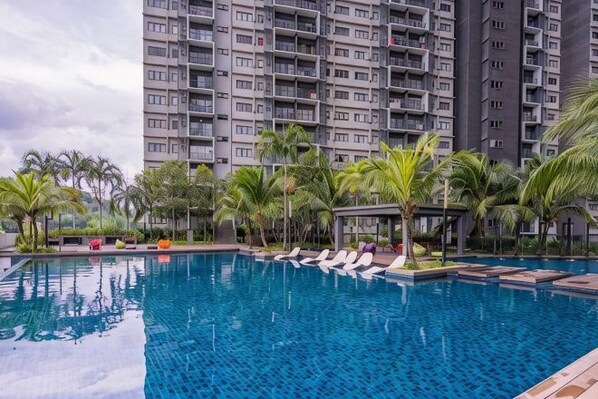 Ảnh chưa phân loại, 1 trong số 27 ảnh, nút