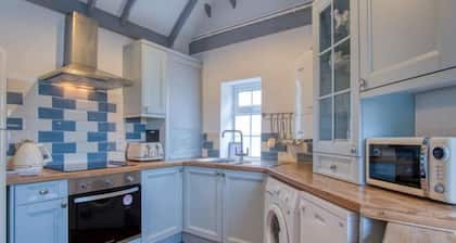 Beachwood - 2 Bedroom Cottage - Penally