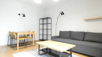 Apartment, Balcony | Living room