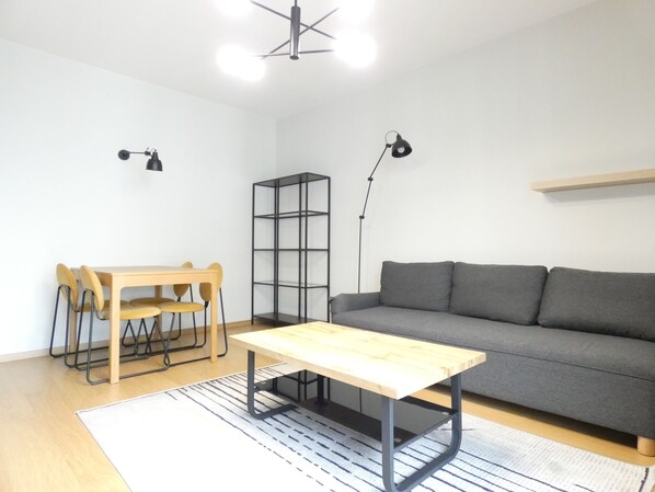 Apartment, Balcony | Living room