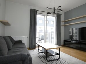 Apartment, Balcony | Living room