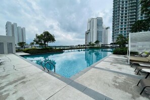 Outdoor pool - NEW Serenity@Teega ResidenceL2 by UcomeHomestay (Iskandar Puteri)