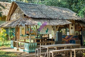 Exterior - Bunga Jabe (Karimunjawa)