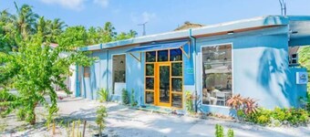 Evelyaa Guest House