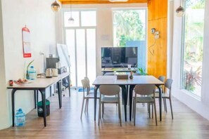 Restaurant - Evelyaa Guest House (Fulidhoo)