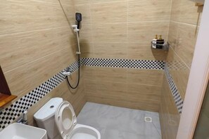 Unclassified image, 2 of 8, button - Evelyaa Guest House (Fulidhoo)