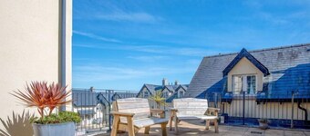 29 Rhodewood House - 2 Bedroom - Saundersfoot