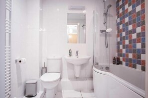 Room - 29 Rhodewood House - 2 Bedroom - Saundersfoot (Saundersfoot)