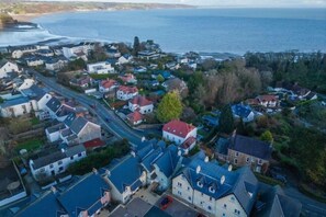 Aerial view - 29 Rhodewood House - 2 Bedroom - Saundersfoot (Saundersfoot)