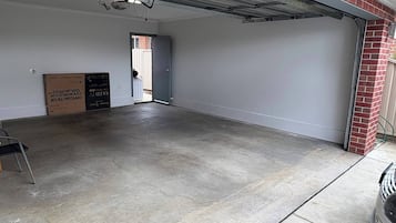 House, 3 Bedrooms, Accessible, Smoking | Parking