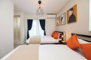 Room - WARAKU (Osaka)